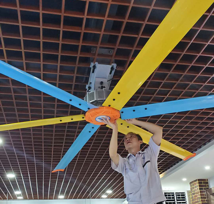 潤東方工業大風扇 (2).jpg