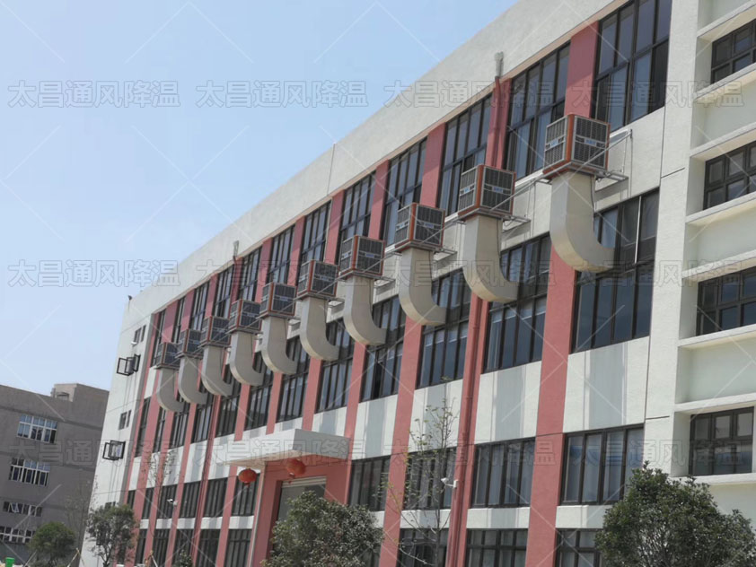 工廠降溫通風 高溫悶熱車間安裝節能環保空調