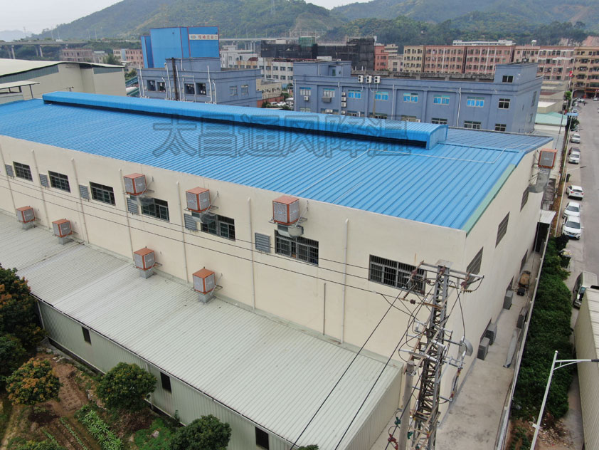 大面積廠房降溫設備-潤東方環保空調