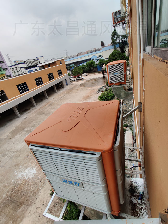 車間降溫就用1小時1度電的潤東方蒸發式水冷空調